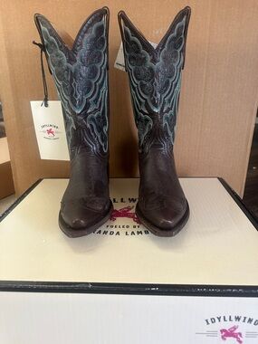NIB Idyllwind Brown Leather Western Boots with Teal Stitching Women's Size 8.5